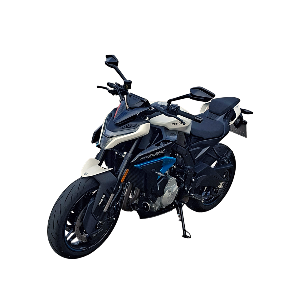 Weiß-schwarze CFMOTO 675 NK der Klasse A