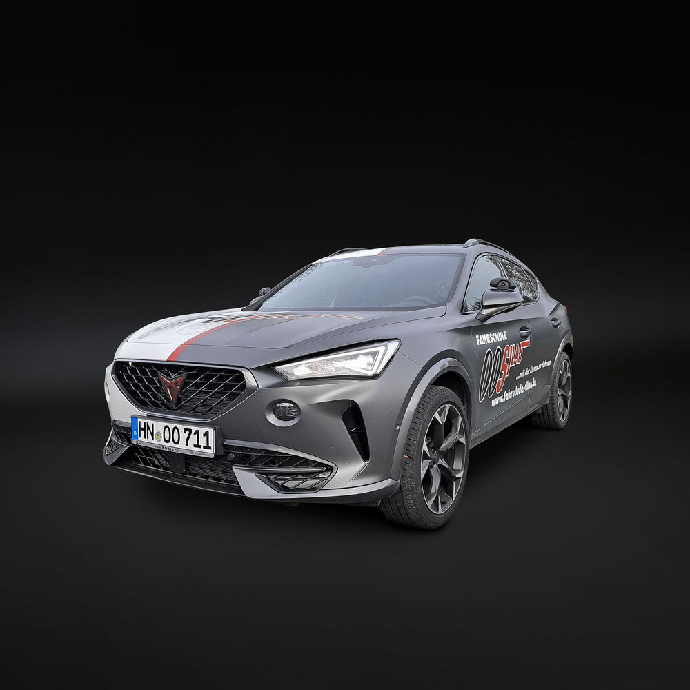 Fahrschulwagen der Fahrschule Silas: ein Cupra Formentor